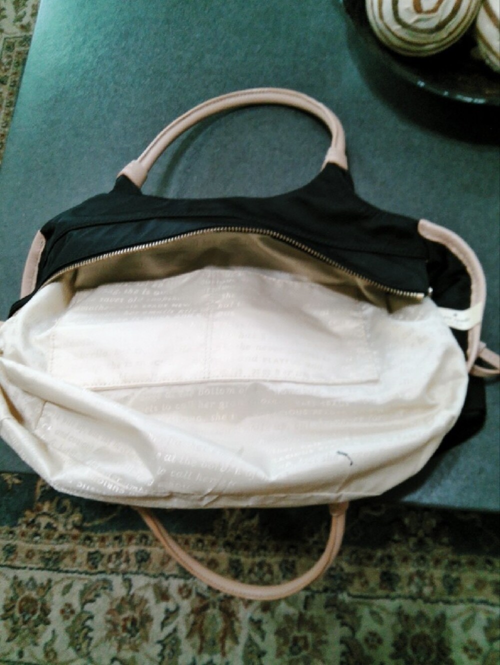 kate spade Black Tote with Cream Handles EUC Story Book Lining - Picture 6 of 6